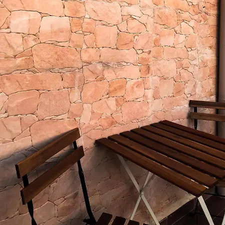 Le Tre Pietre Del Vesuvio