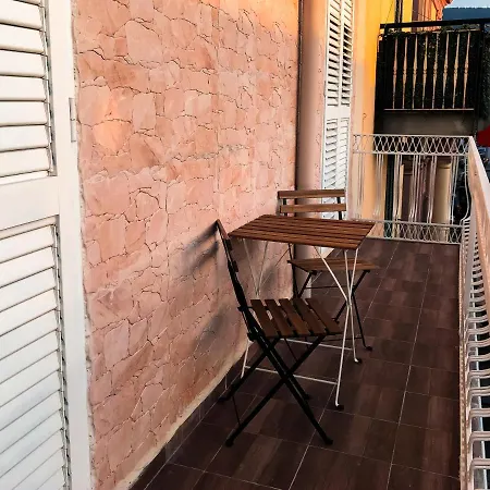 Le Tre Pietre Del Vesuvio Apartmán *