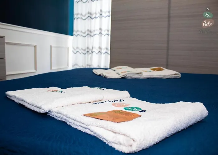 Le Tre Pietre Del Vesuvio *